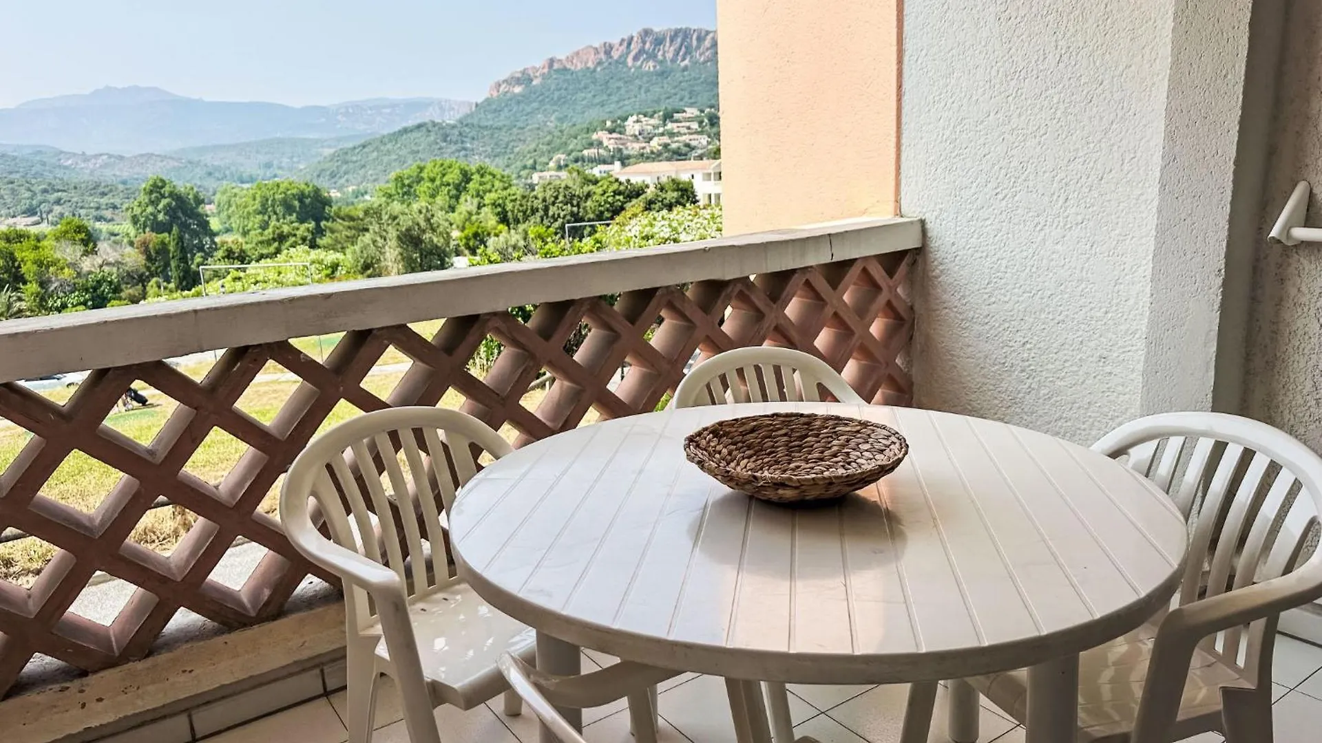 Studio Village Cap Esterel - Le Village-32 By Interhome Saint-Raphaël